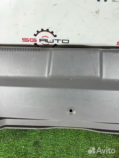 Обшивка багажника Toyota Celica ZZT231 2ZZ-GE 2000