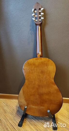 Классическая гитара yamaha CS40