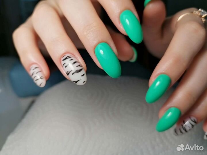 Мастер маникюра