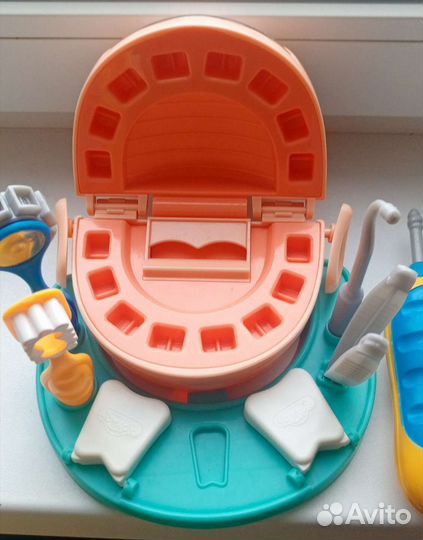 Play doh мистер зубастик без пластилина