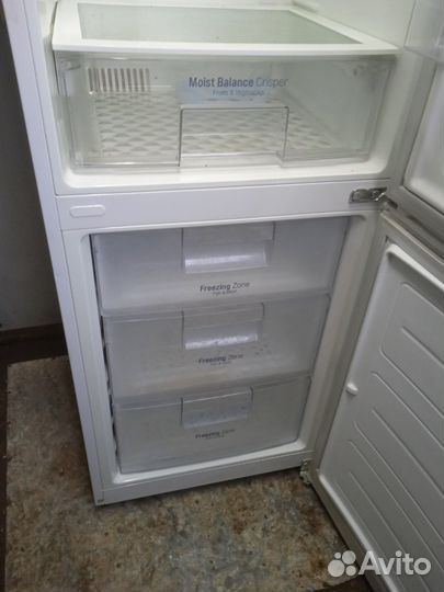 Холодильник LG