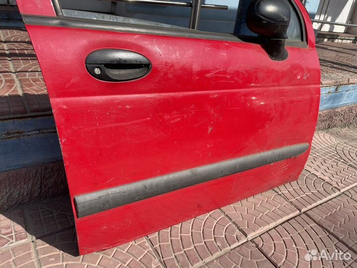 Дверь передняя правая daewoo matiz