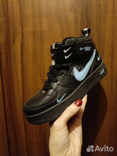 Кроссовки детские Nike