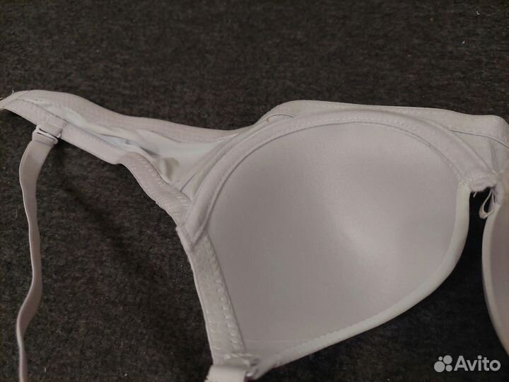 Бюстгалтер новый 36/80А (2ка)