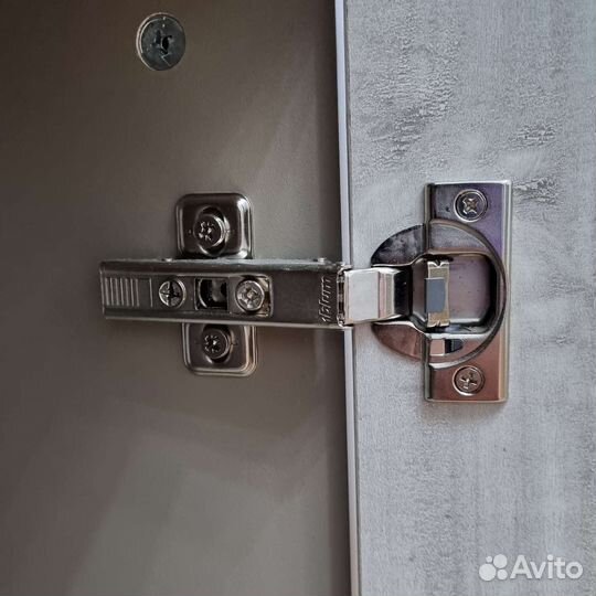 Тумба под письменный стол