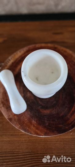 Ступка с пестиком мрамор новая