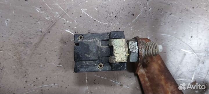 Датчик педали газа Nissan Serena c23