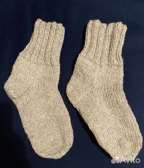 Шерстяные вязаные носки ручной работы
