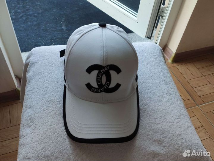 Кепка женская