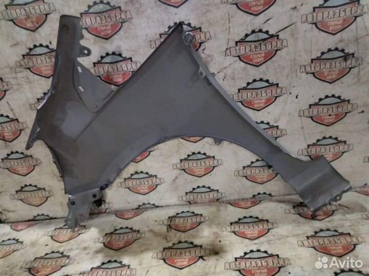 Крыло переднее правое Honda Fit GE6 L13A 2010
