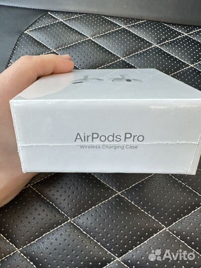 Наушники AirPods Pro