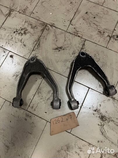 Рычаг передний верхний maserati ghibli m157