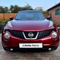 Nissan Juke 1.6 CVT, 2012, 250 000 км, с пробегом, цена 1 120 000 руб.