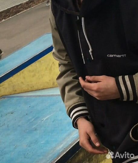 Carhartt куртка