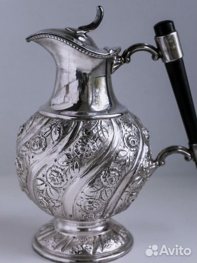 Антикварный посеребренный кувшин с крышкой SB&M