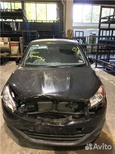 Разбор на запчасти Nissan Qashqai 2006-2013