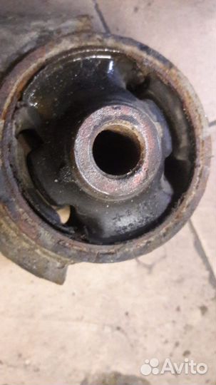 Рычаг передний нижний Kia Sorento 2