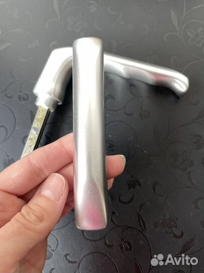 Ручка дверная