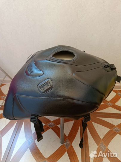 Чехол на бак для мотоцикла Kawasaki Z750S