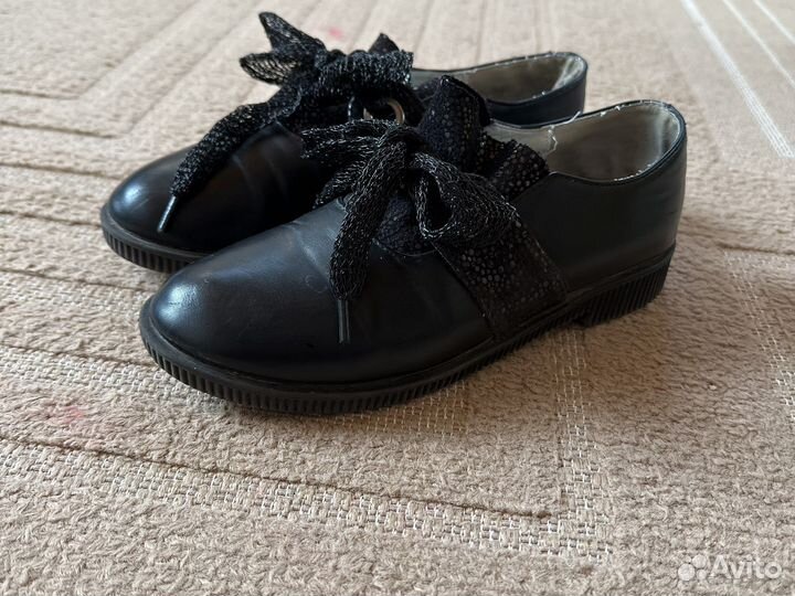 Ботинки на девочку