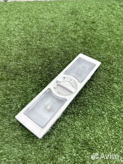 Плафон салона центральный Volkswagen Tiguan 1 2.0