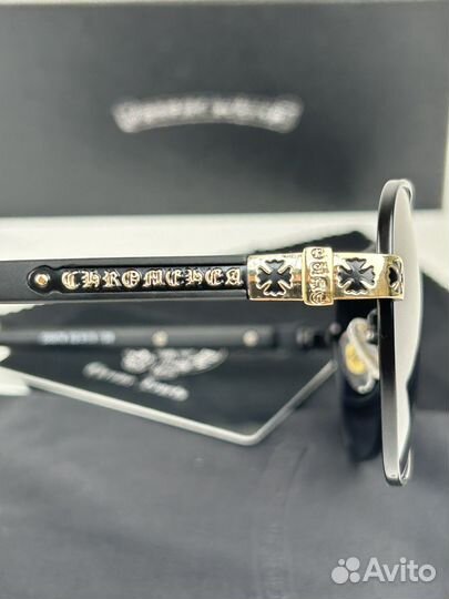 Солнцезащитные очки chrome hearts