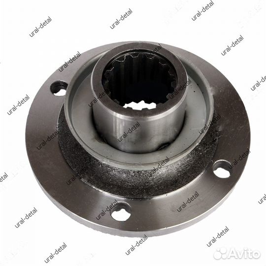 Фланец редуктора Урал Торцевые шлицы Евро