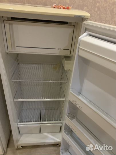 Холодильник б/у
