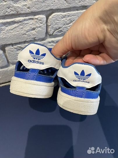 Детские летние сандалии adidas,crocs