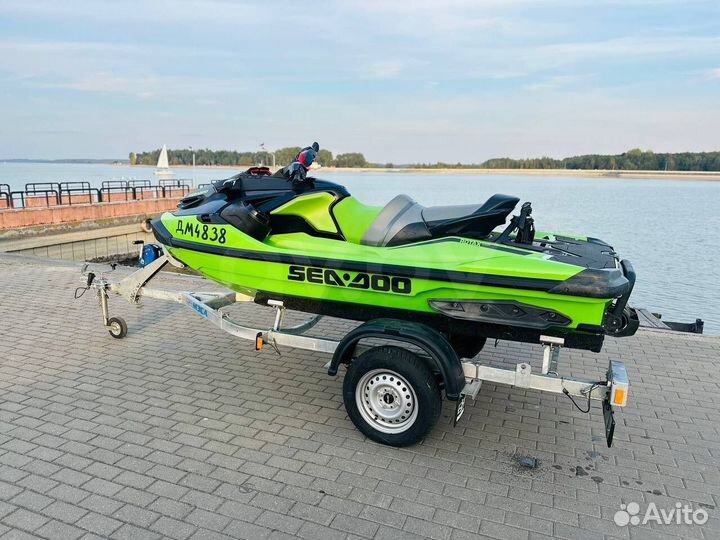 BRP SEA-DOO RXT 300