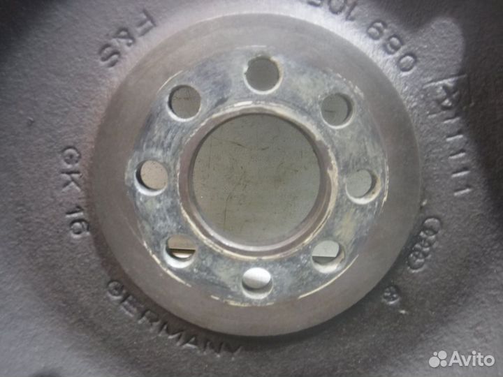 Маховик Volvo 940