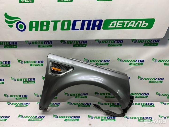 Крыло переднее правое Land Rover Freelander