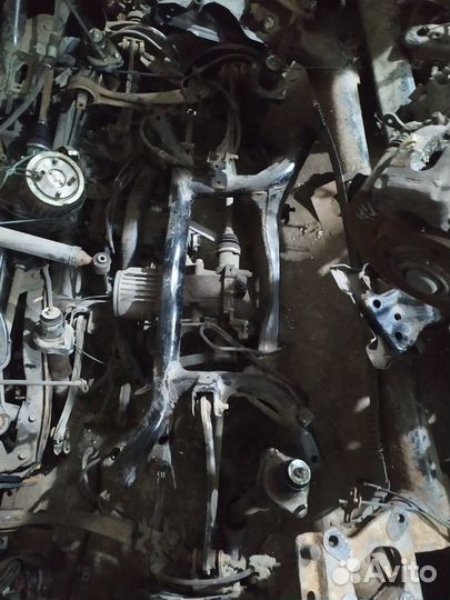 Citroen c crosser балка задняя,редуктор,привод