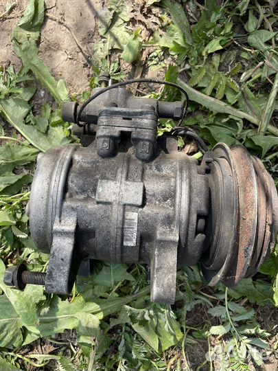 Компрессор кондиционера denso 447220