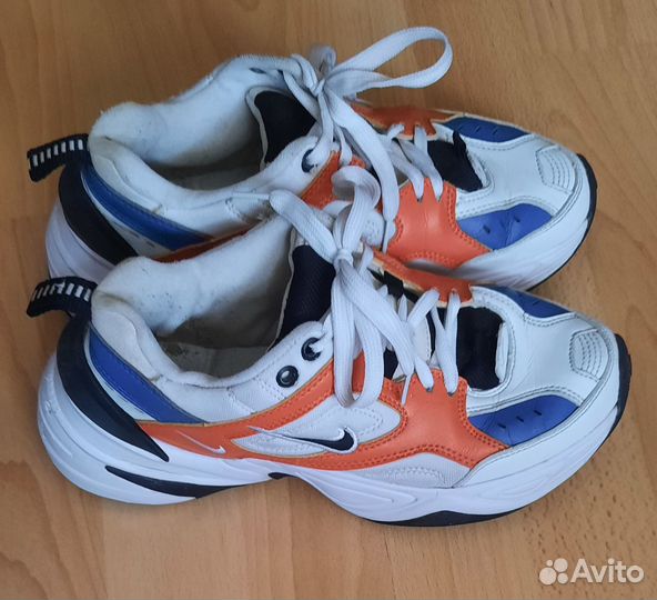Кроссовки Nike 38 б/у