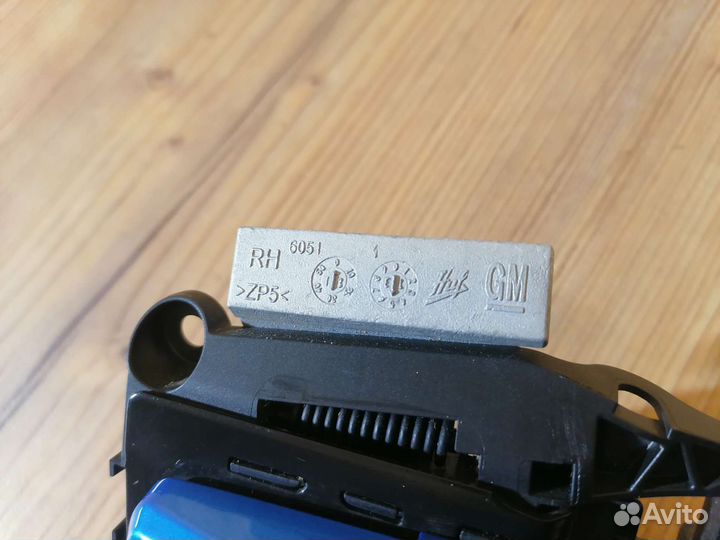 Opel Astra J GTC OPC Ручка двери правая купе