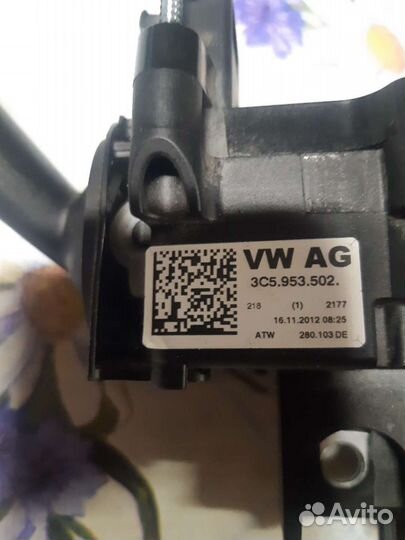 Переключатель подрулевой volkswagen passat b7