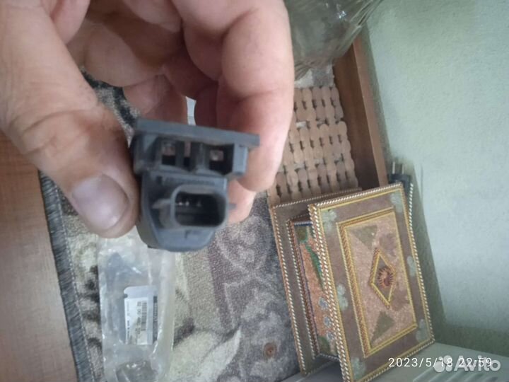 Фонарь подсветки номера Рено