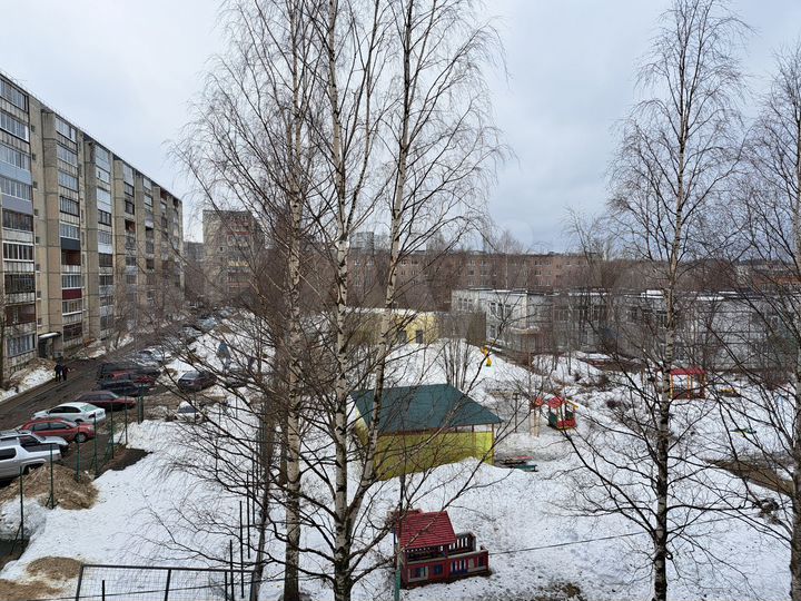 4-к. квартира, 76 м², 4/5 эт.