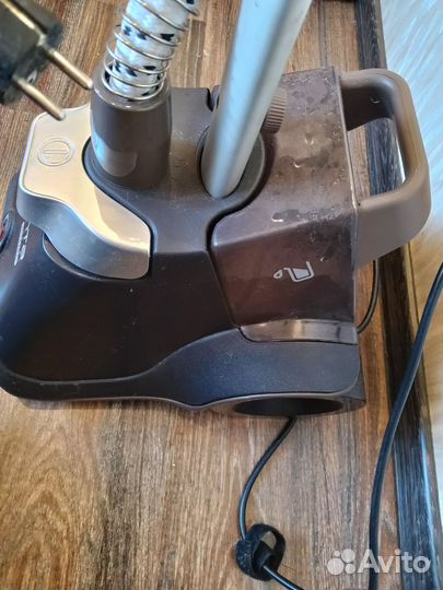 Вертикальный отпариватель Roventa master valet