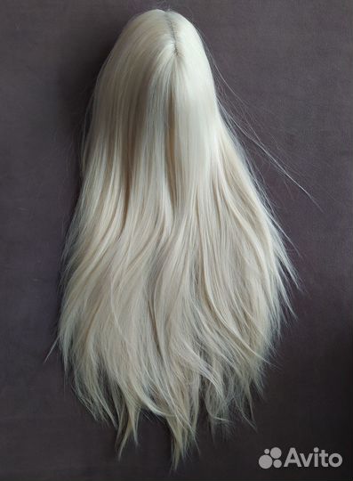 Парик на сетке блонд новый