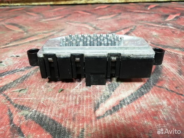 Резистор отопителя Skoda Karoq Kodiaq Octavia