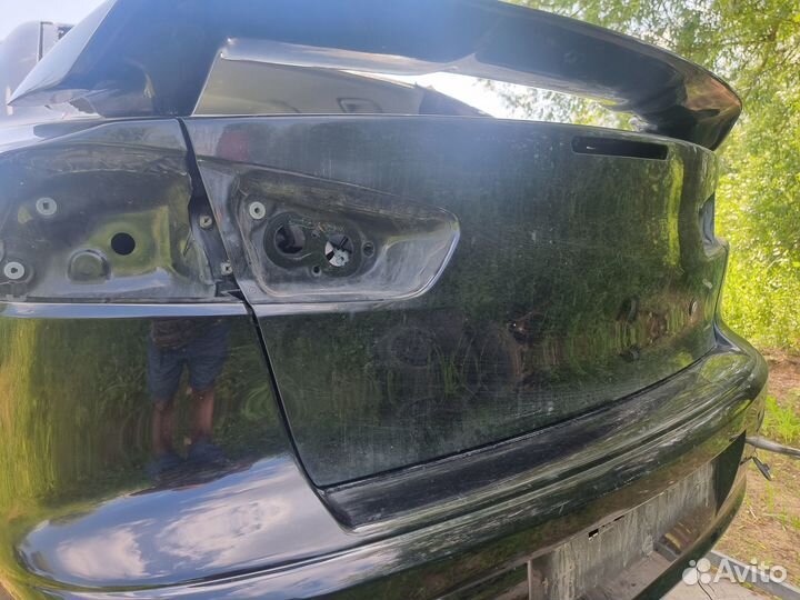 Крышка багажника lancer X cy лансер 10 со спойлеро