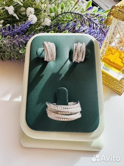 Серебро гарнитуры комплект