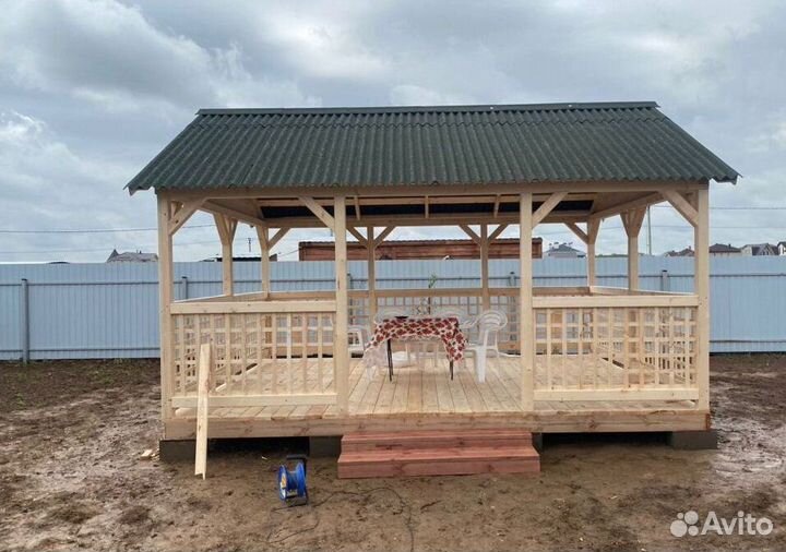 Беседка из дерева