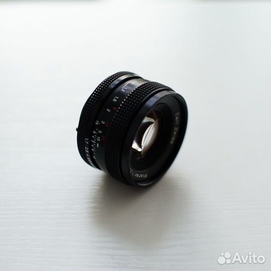 Carl Zeiss Planar T* 50mm 1.7 C/Y