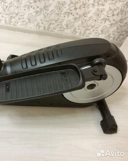 Эллиптический тренажер