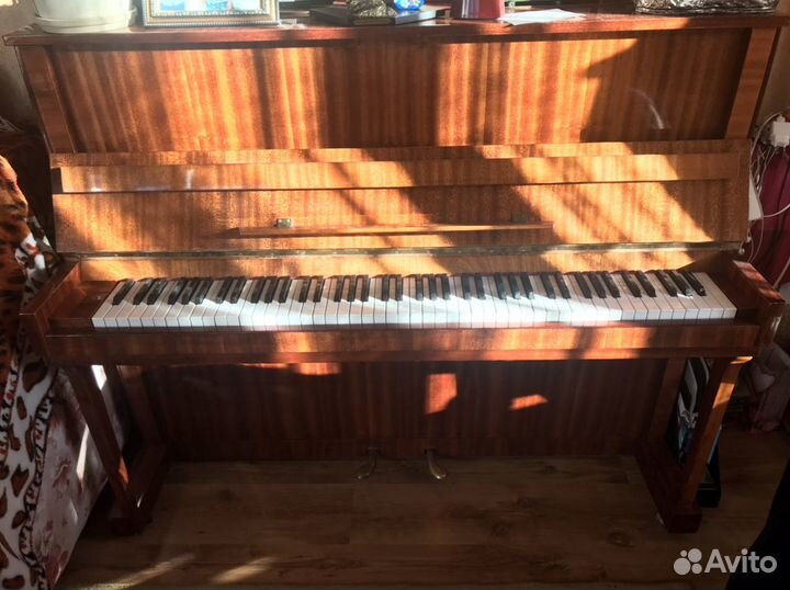Пианино отдам в хорошие руки