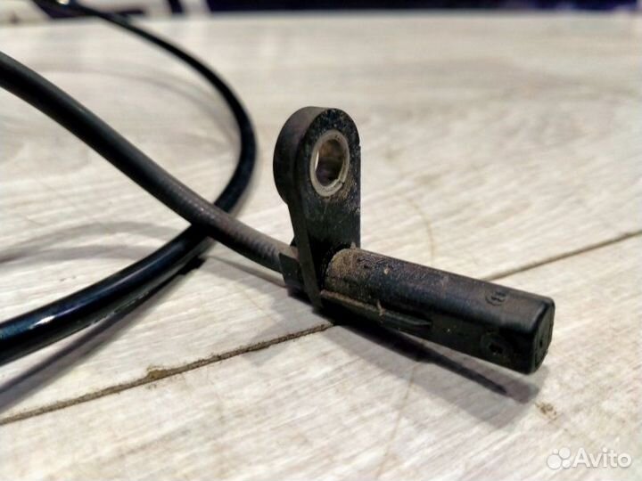 Датчик abs задний Mercedes-Benz 204.041 C 200