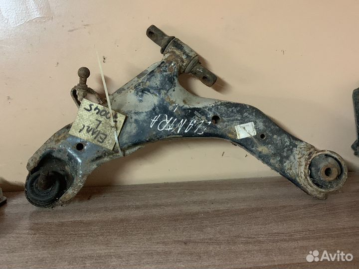 Рычаг левый Elantra